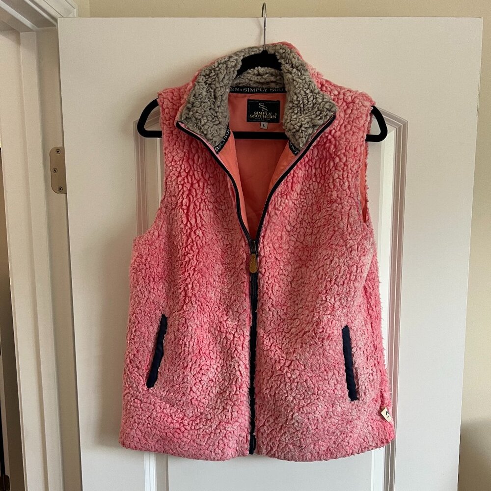 Simply Southern Sherpa vest, pink with grey collar